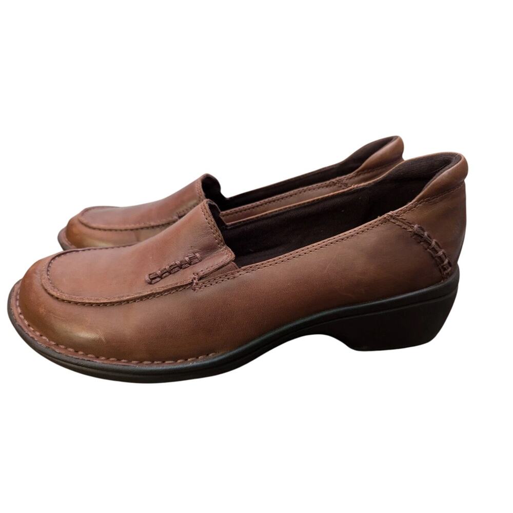 Clarks Artisan Women's Mill Town Brown Leather Slip-On Loafers, Size 9 Narrow